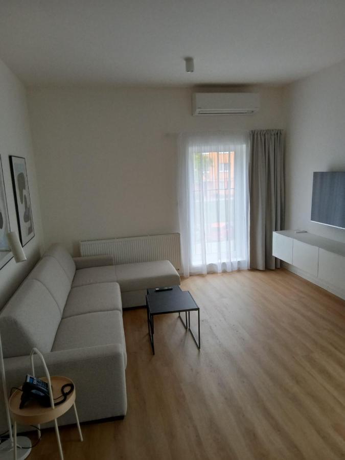 Hotel Kapitol موست المظهر الخارجي الصورة