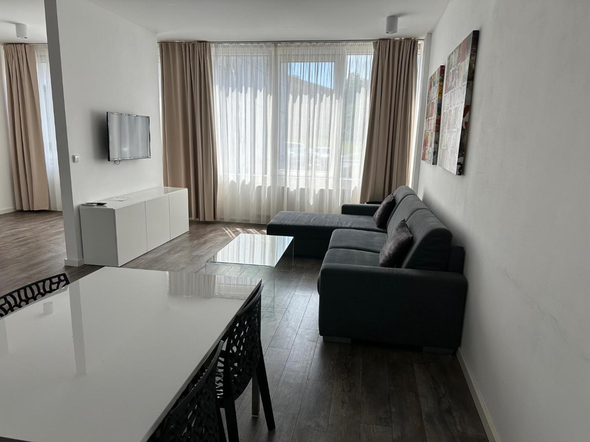 Hotel Kapitol موست المظهر الخارجي الصورة